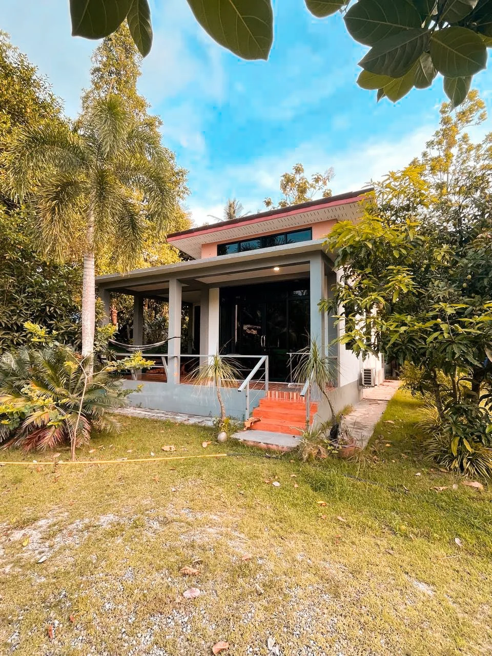 Private house with its own territory