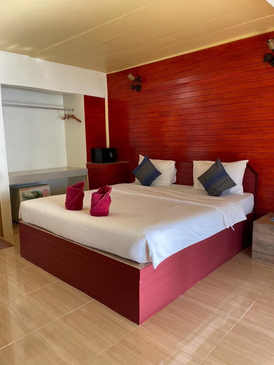 🏡 Beachfront apartment with direct access to the sea