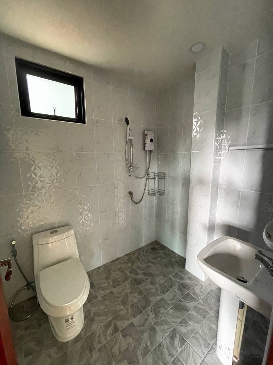 🏡 New 1BR House in the Garden