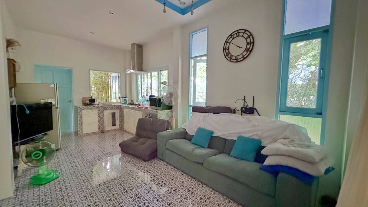 🏡 Spacious 2BR House